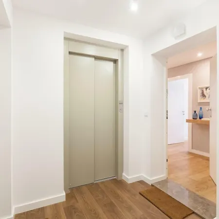 Art's - Minho's Guest *